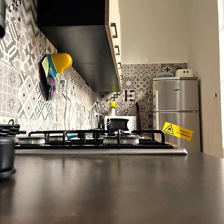 White flat Puglie Apartment Milano Exterior foto