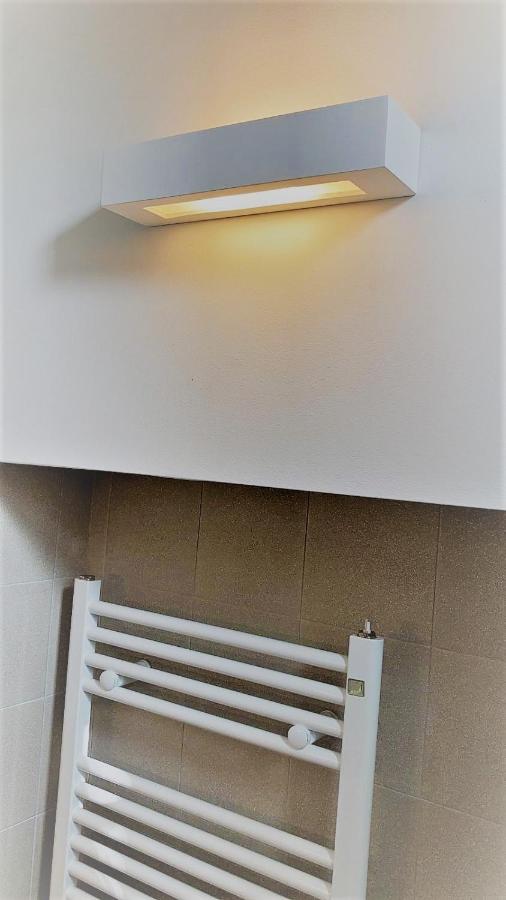 White flat Puglie Apartment Milano Exterior foto